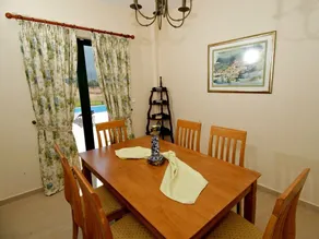 Nefeli (2 Bedrooms, Sleeps 4 upstairs) - Image 4