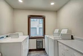 Nice Update Condo - Great Access to Superbee Lift in East Village - AN302 by RedAwning - Image 3
