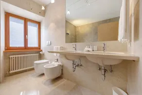 Apartment 'Alba' with Lake View, Wi-Fi and Air Conditioning - Image 2
