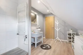 Appartamento Huus 39 – zona tranquilla in fondo a una strada, balcone e Wi-Fi - Image 4