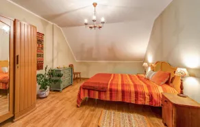 Awesome Home In Wygon With Wifi - Image 4