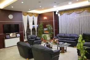 Remay Hotel - Image 2