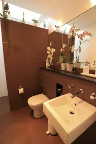 Lux Modern Minimalist Getaway, King, Open Fire, River Access/Views in Township. - Image 2