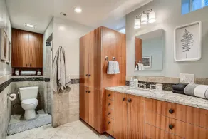 High End & Walkable Congress Park Guest Suite, Steps from Stores & Restaurants! - Image 3