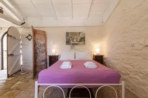 Scirocco & Folitsa Villas - Image 5