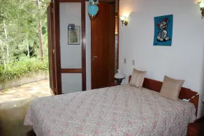 Vacation home in Refugio Teresopolis, surrounded by forest, in an environmental protection area. - Image 5