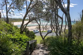 Seaside Beach House - Image 4