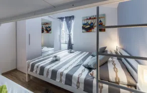 1 Bedroom Beautiful Apartment In Pavicini - Image 4