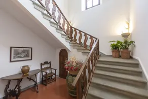 Lussuoso appartamento con 3 camere da letto in villa ancestrale vicino a Firenze - Image 2