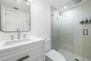 New Home on PGA National Golf Course with Private Hot Tub by Guaranteed Rental™ - Image 5