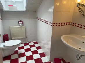 Light-flooded apartment (100sqm) for 4 people with balcony - Image 4