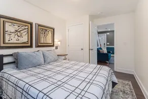 3 Bed / 1.5 Bath Townhome - Image 5