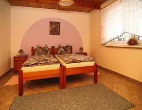 Bungalow in Lubben With a Terrace - Image 5