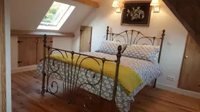 \"Le Cerisier\" Holiday Cottages, Champsecret - Image 5