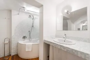 Short-Let Florence Pontevecchio Suite - Image 3
