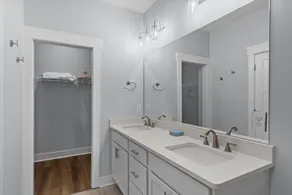 South Breeze townhouse - Image 4