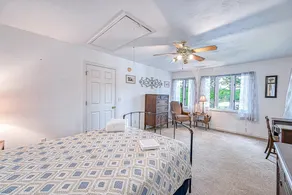 S'thern Rock - Lakefront home with views, dock, screened porch, canoe - Image 5