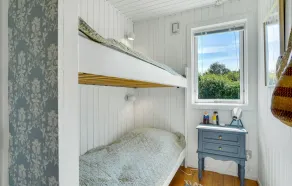 3 Bedroom Cozy Home In Sjællands Odde - Image 5