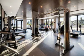 Global Luxury Suites at The Arches - Image 2