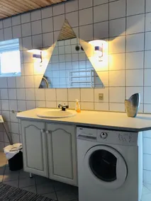 Familjevänligt fritidshus med havsutsikt, bara 300 meter från Östersjön - Image 5