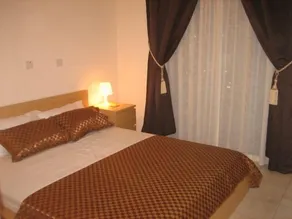 Royal Sea Crest - Image 3