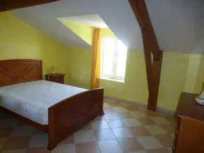 House in Monségur with Panoramic Views - Image 5