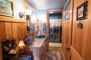 Lakeside Log Cabin! Blessings & Memories Abound! - Image 4