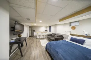 Lovely private studio in a quiet area of Davenport w/ free WiFi - Image 4