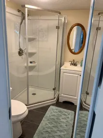 115 Rose Cottage with 2 bedroom walk to Groton Bay - Image 3