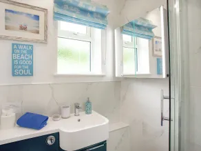 Alojamiento de 2 habitaciones en Polgooth, St Austell - Image 4