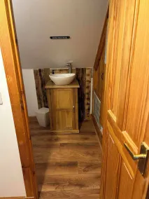 Cosy studio Flat in the Friendly and Scenic Lochside village of Dalavich, Argyll - Image 2