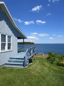 Ocean Watch - Relax and let the ocean sweep you away at this charming retreat - Image 5