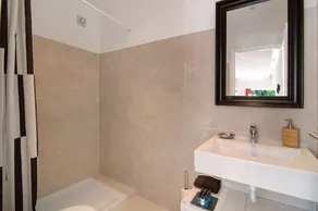 Appartamento di vacanza 'Grande appartamento a Vale do Lobo' con giardino privato e Wi-Fi - Image 2