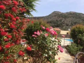 Detached  2 bedroom villa sleeps  4/5< br>Free WiFi - Image 5