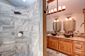 Spacious 3-Story Breck Mountain Home - Pet-Friendly, Peak 10 Views & Hot Tub - Image 3