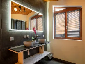 Chalet Armonia 10 pers, sauna & jacuzzi près du centre Avoriaz - Image 4