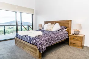 Yarramunda Bed & Breakfast: Angus House - Image 4