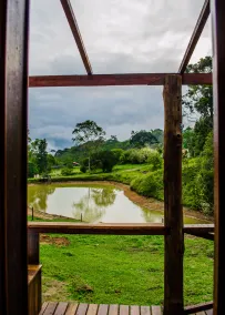 Cabaña para parejas con hidromasaje y chimenea - Image 5