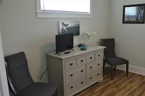Just Built 4BR / 3Ba (sover 10) Enfamiljshus med hiss och husdjur Välkommen - Image 3