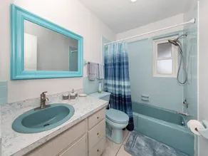 New Gem! Charming vacation home - Image 4