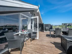 Holiday Home Henning - from the sea by Interhome - Image 5