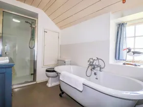 POLCREEK FARMHOUSE, kæledyrsvenlig i Veryan, Ref 976471 - Image 2