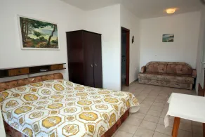 Studio flat with terrace and sea view Suha Punta, Rab (AS-5050-a) - Image 3