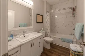 Waterfront self-contained 1 Bedroom Suite - Sleeps 2 - Image 3