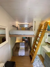 Lazy Loft: Tiny Room Loft Queen w Pool - Image 4