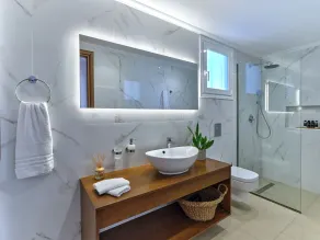Chrissiida Villa - Image 3