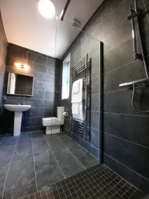 The Garden Cottage of Warren Lodge boutique cottages - Image 2
