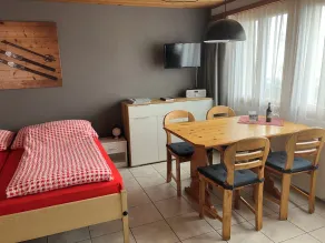 Studio in the heart of Switzerland with fantastic views - Image 4