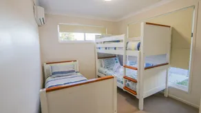 LALAPANZI holiday house - boat parking, pet friendly, on the beach - Image 5