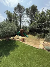 Modern villa in Provence - Image 2